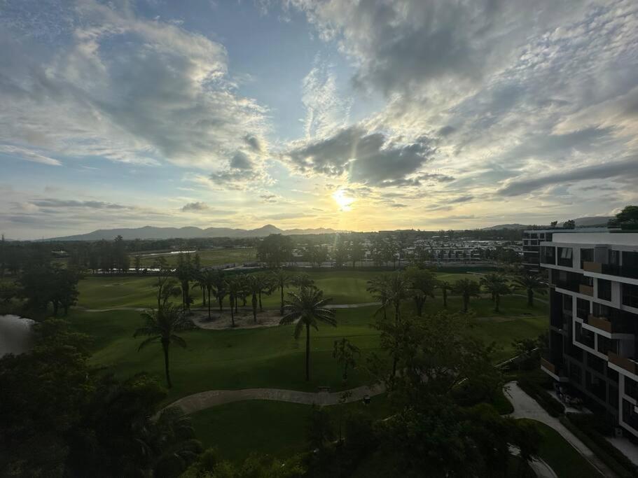 Laguna Skypark, 2 Bedrooms & Large Terrace With Golf View Phuket